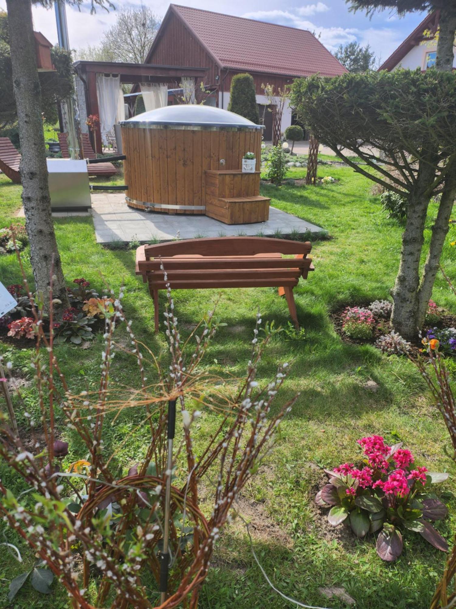Liwa Garden Krzywa 11 Lägenhet Exteriör bild